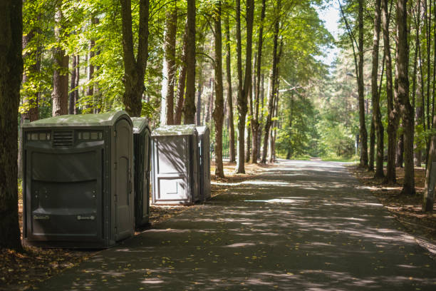 Best Portable restroom trailer rental  in Algood, TN