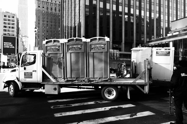 Best Portable toilet rental cost  in Algood, TN